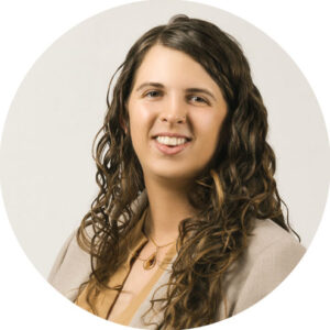 Headshot of Lauren Lowell